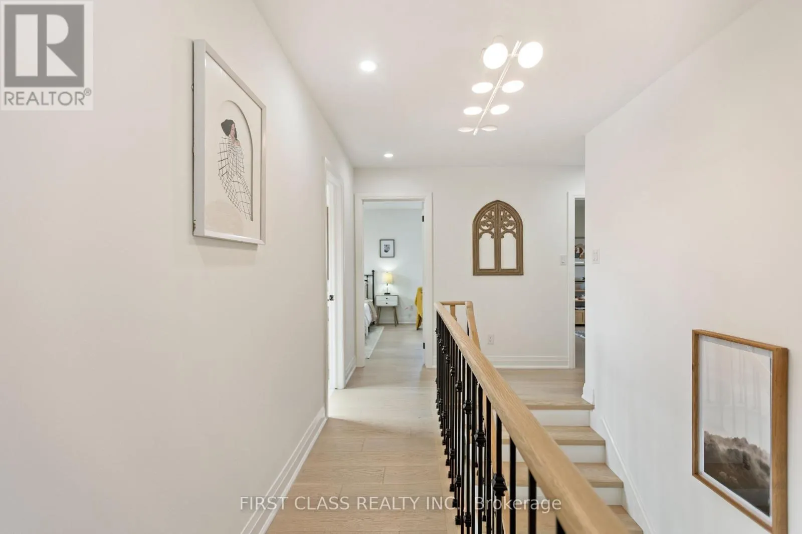679 VILLAGE PARKWAY