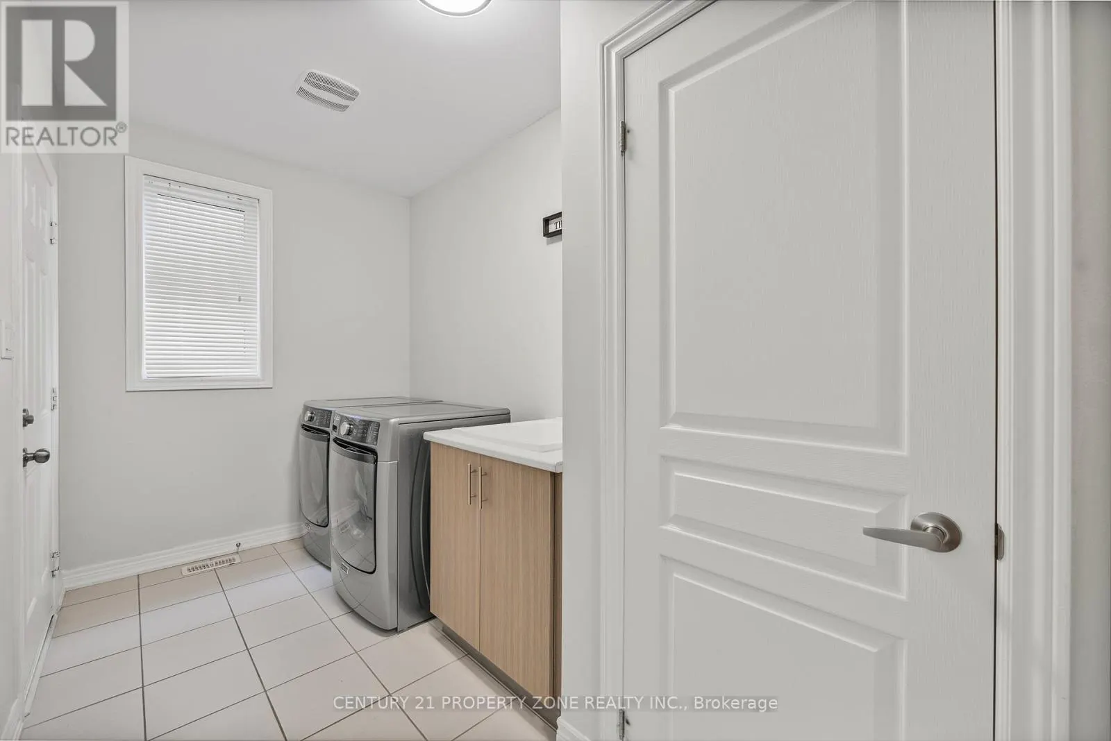 919 GREEN STREET
