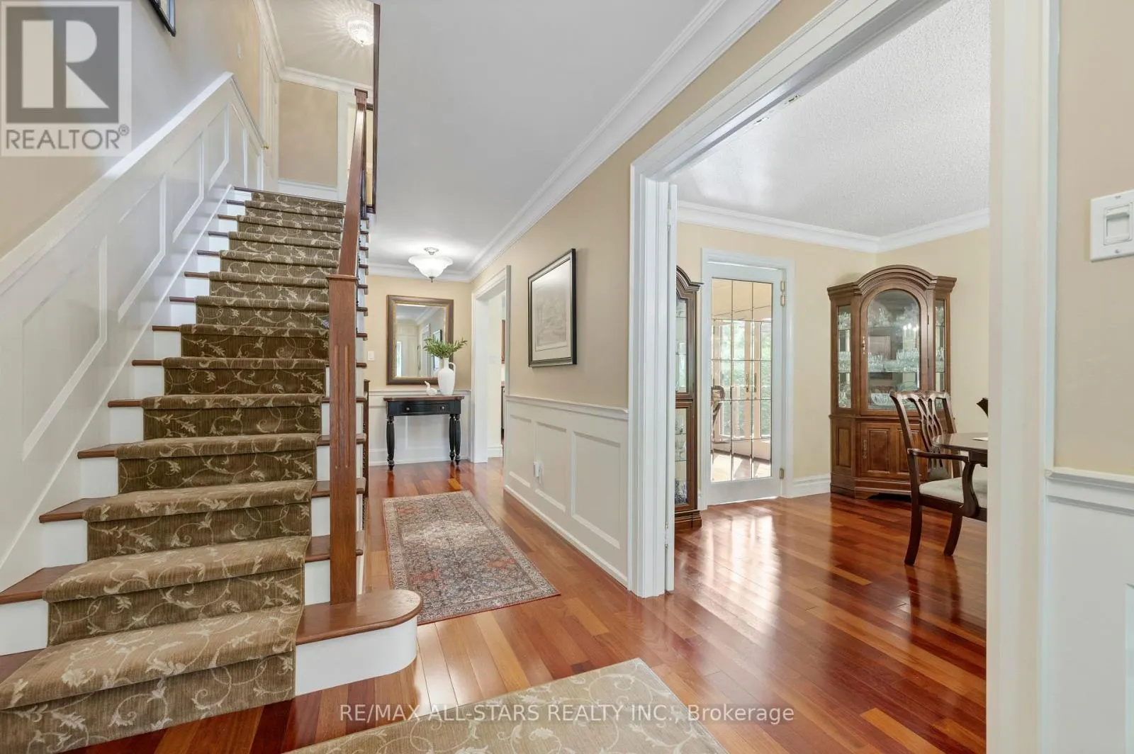 603 VILLAGE PARKWAY