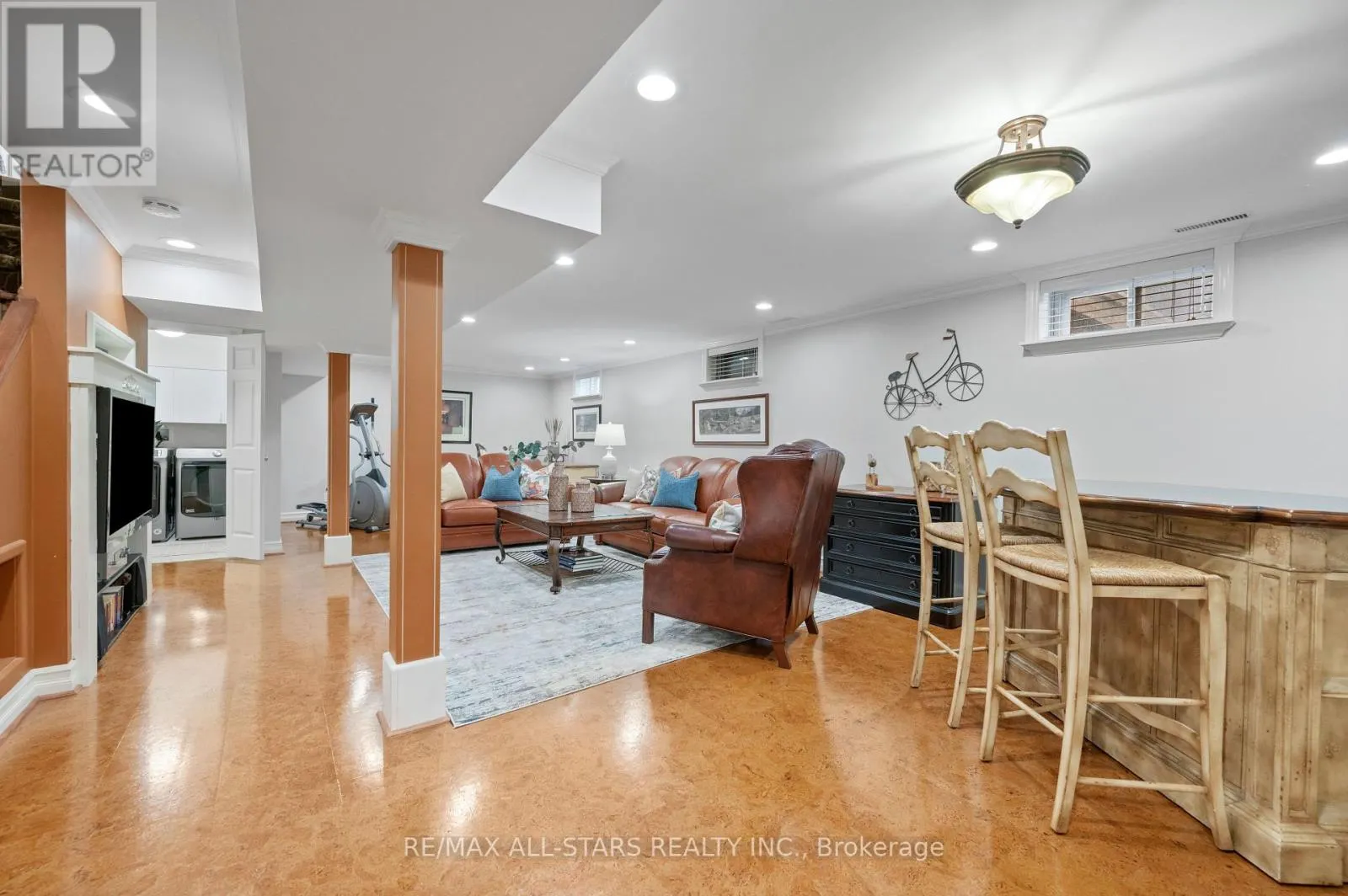 603 VILLAGE PARKWAY