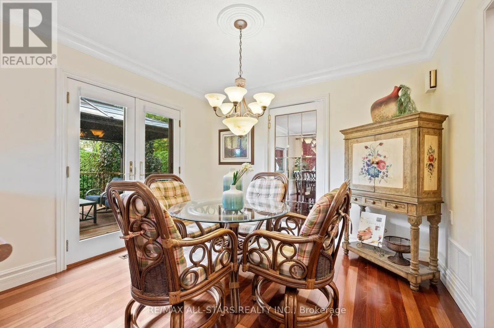 603 VILLAGE PARKWAY