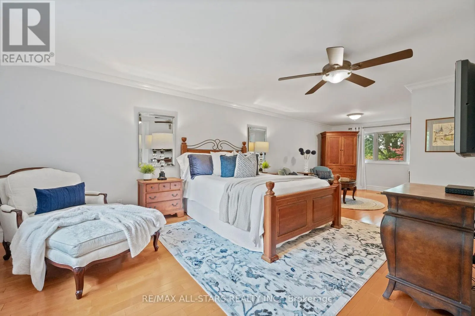 603 VILLAGE PARKWAY