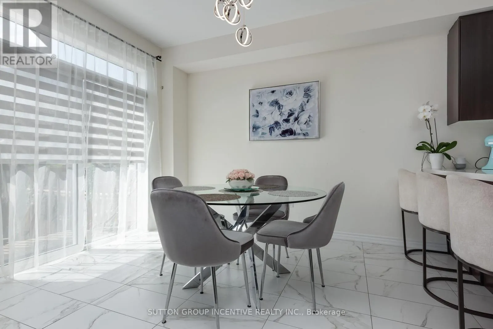 2271 GRAINGER LOOP