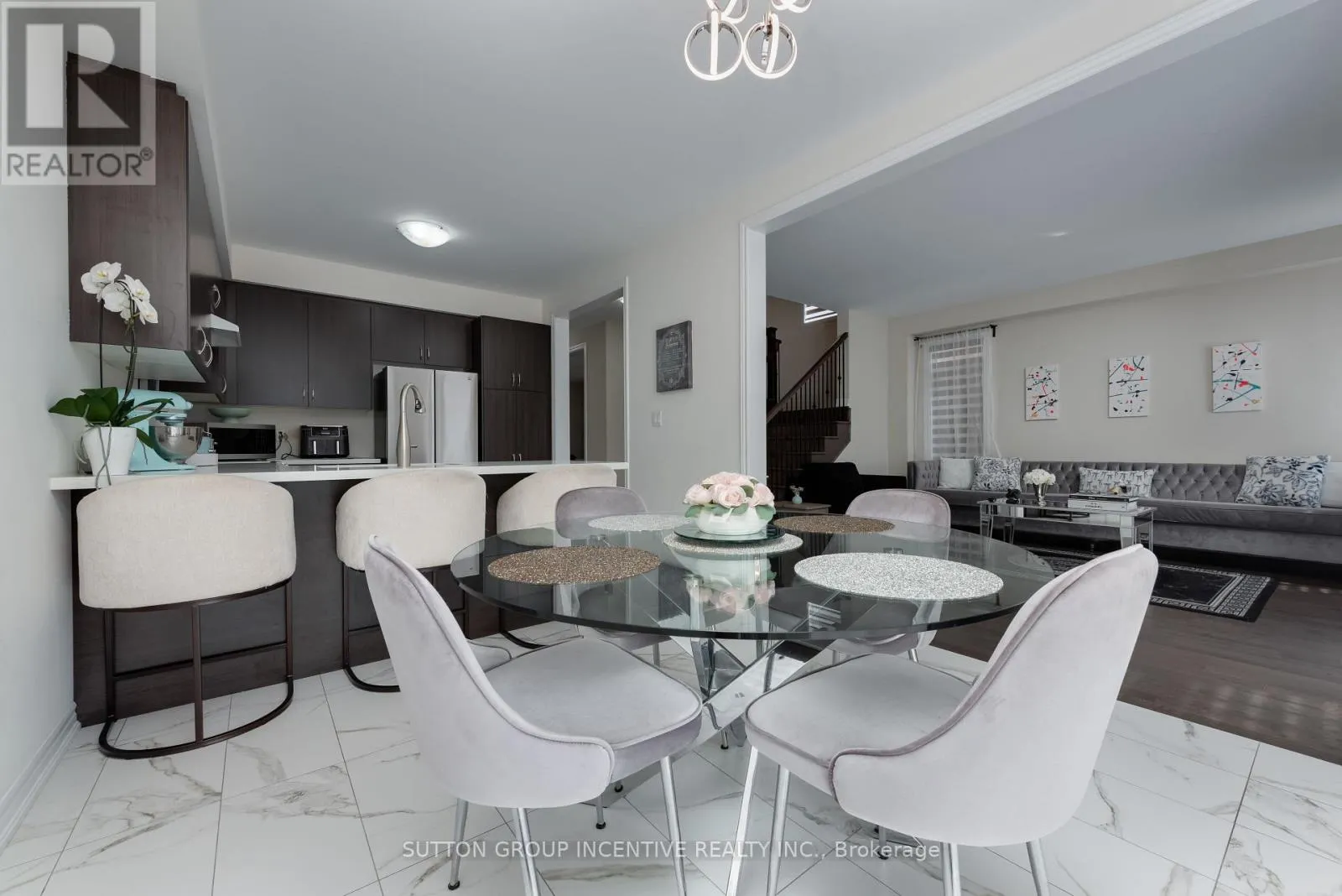 2271 GRAINGER LOOP