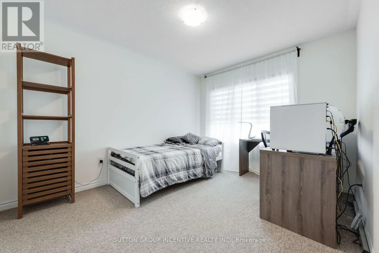 2271 GRAINGER LOOP