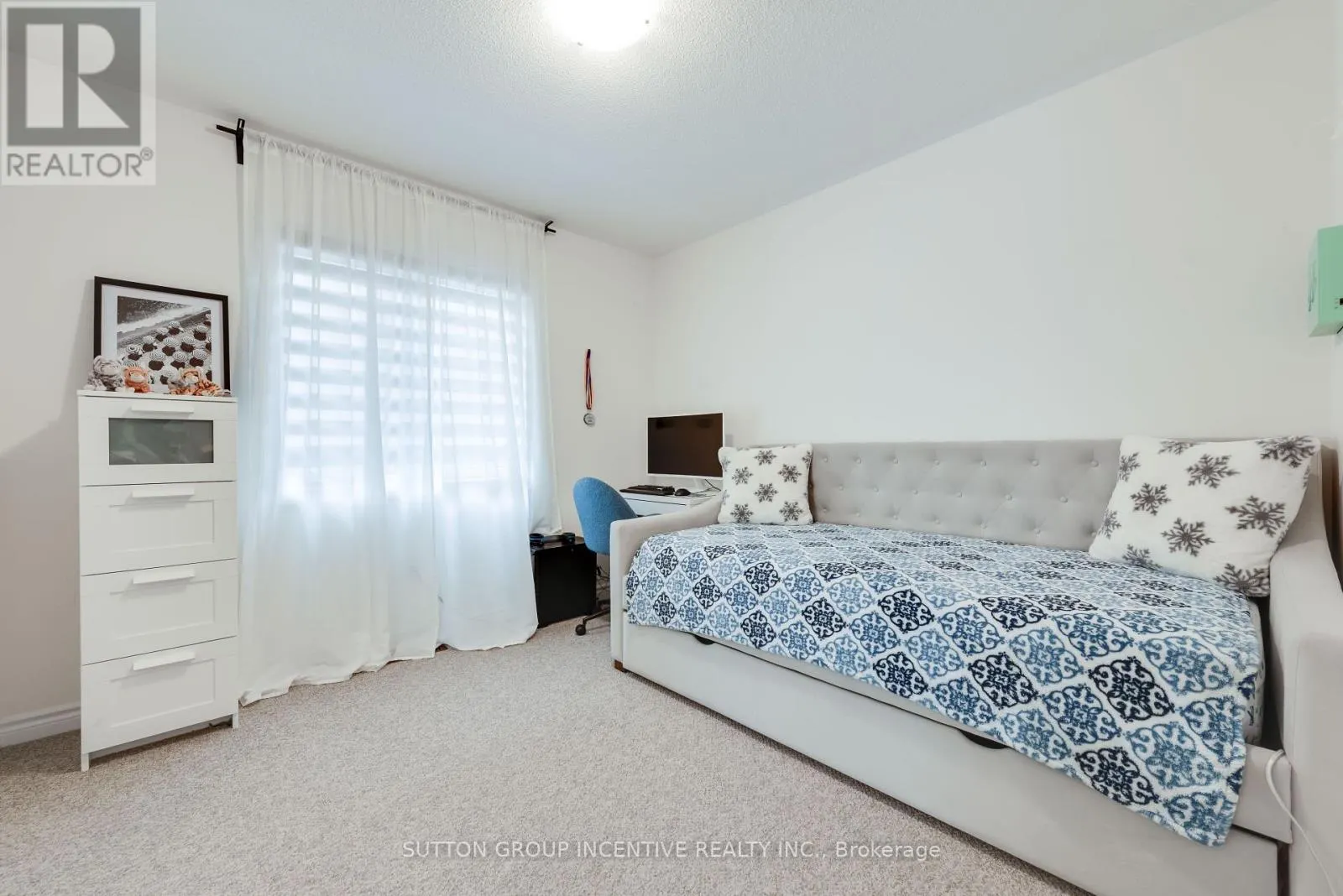 2271 GRAINGER LOOP