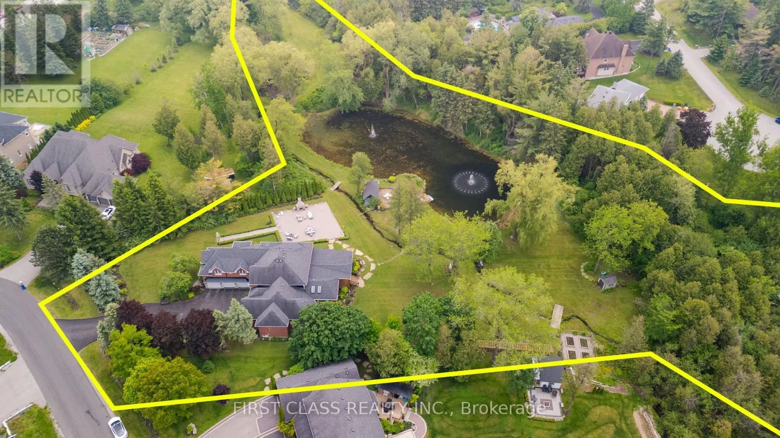2 VANVALLEY DRIVE