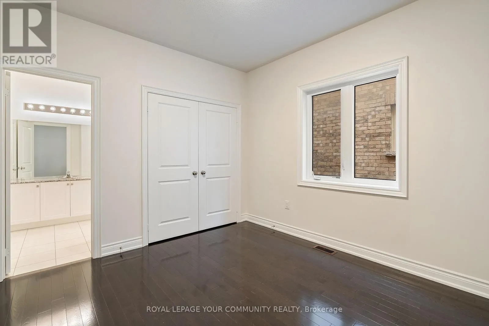 23 PELEE AVENUE