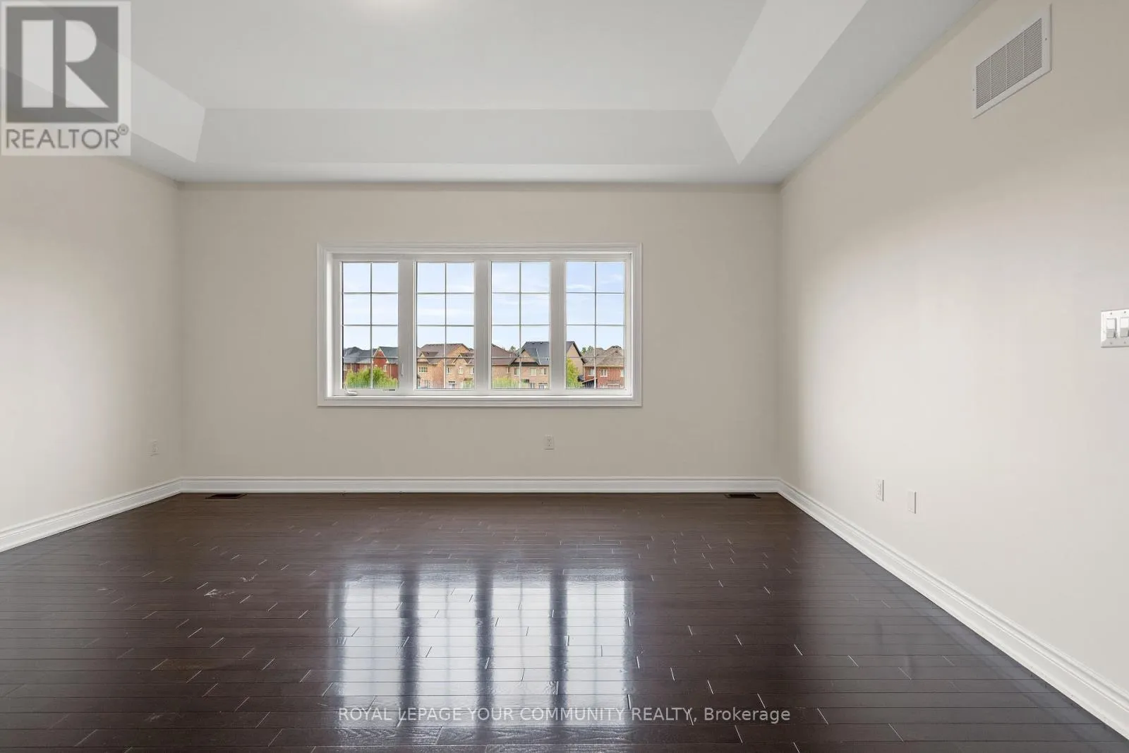 23 PELEE AVENUE