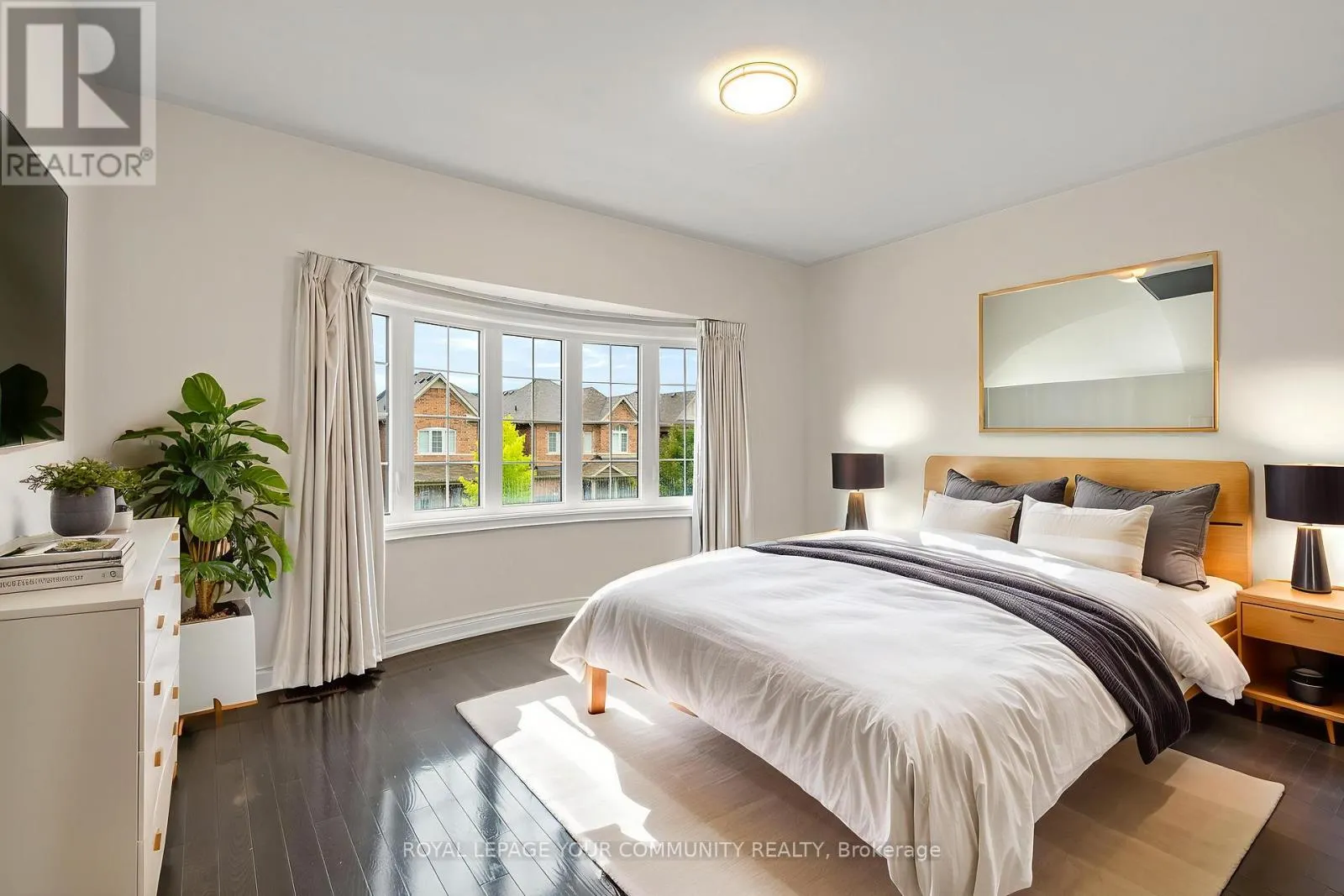 23 PELEE AVENUE