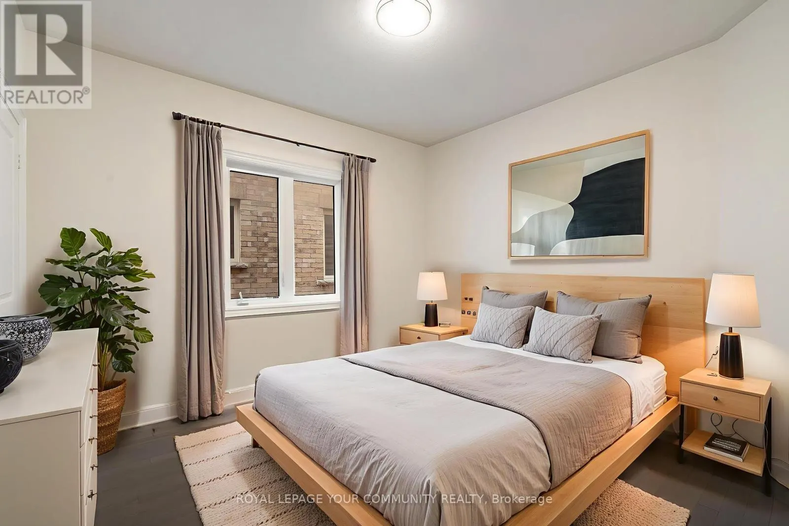 23 PELEE AVENUE