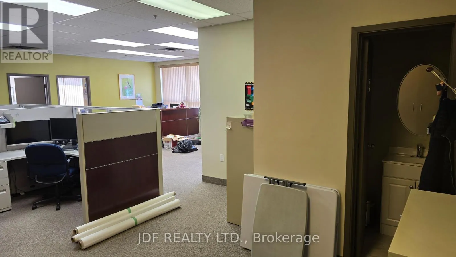 1 & 2 - 145 JARDIN DRIVE