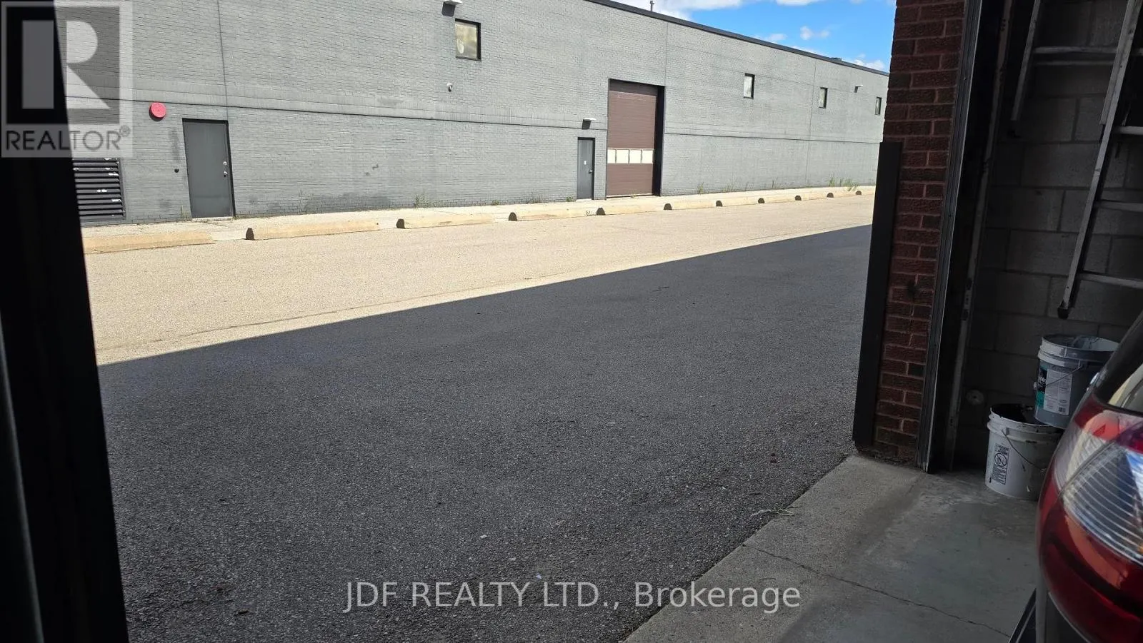 1 & 2 - 145 JARDIN DRIVE