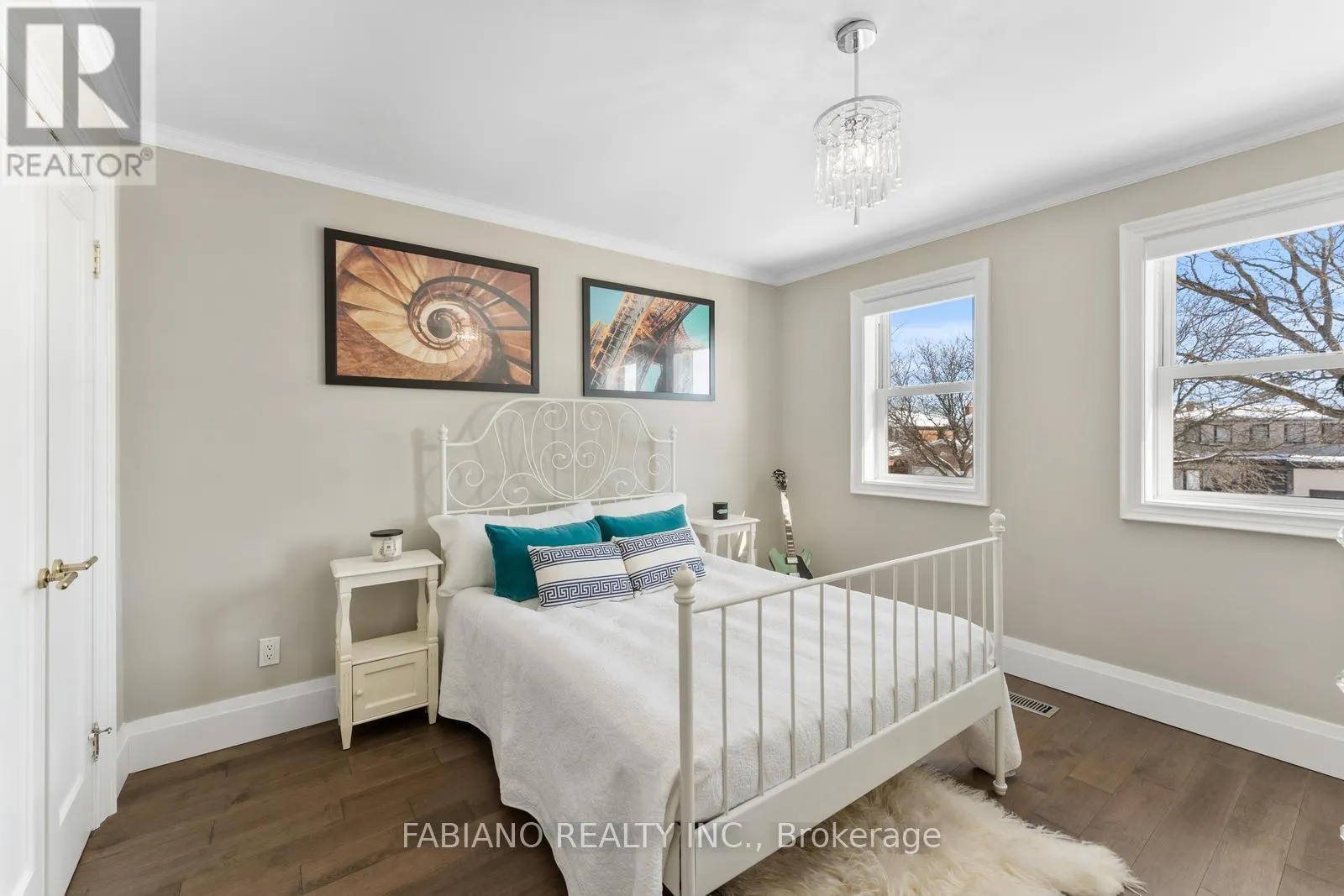186 WIGWOSS DRIVE