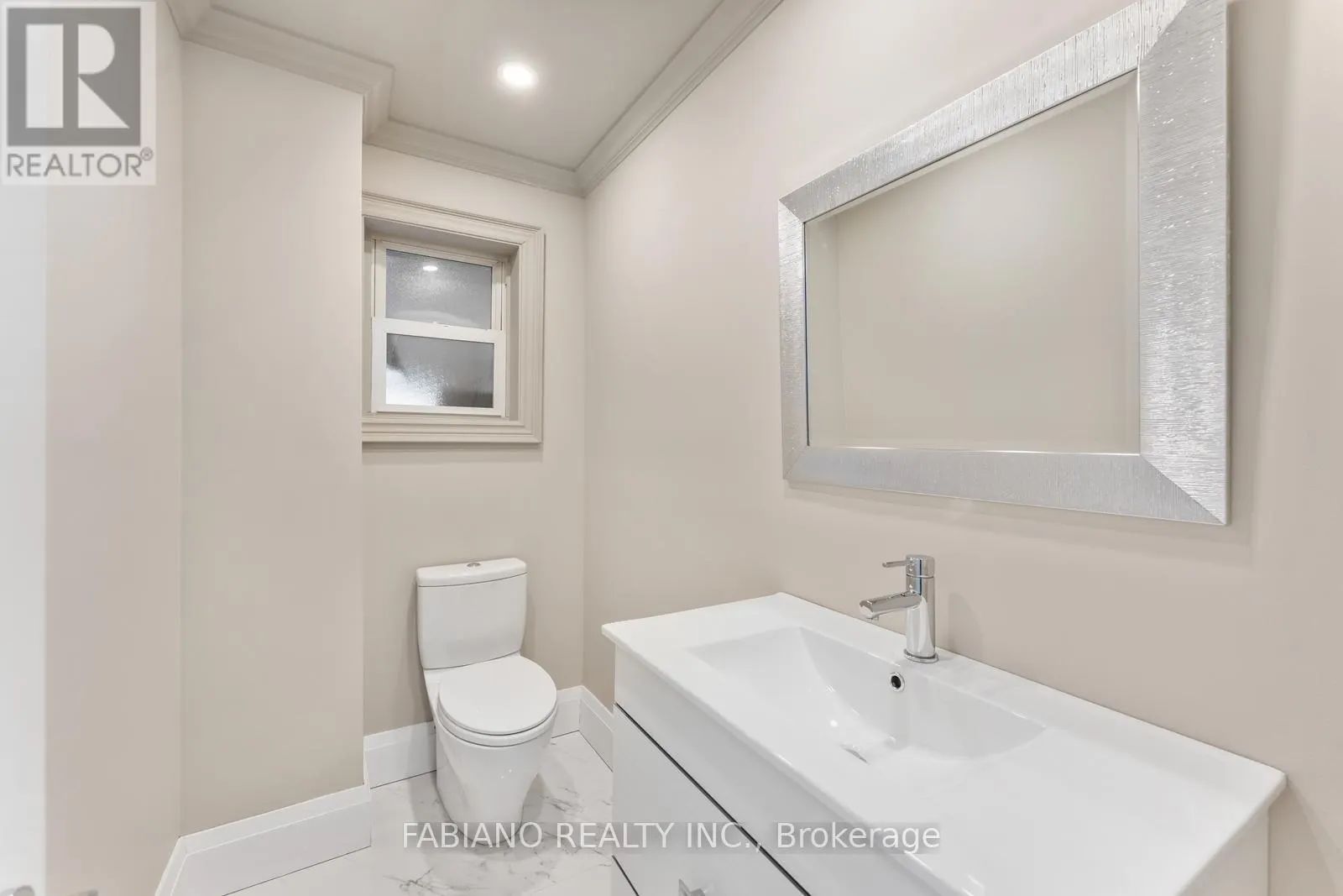 186 WIGWOSS DRIVE