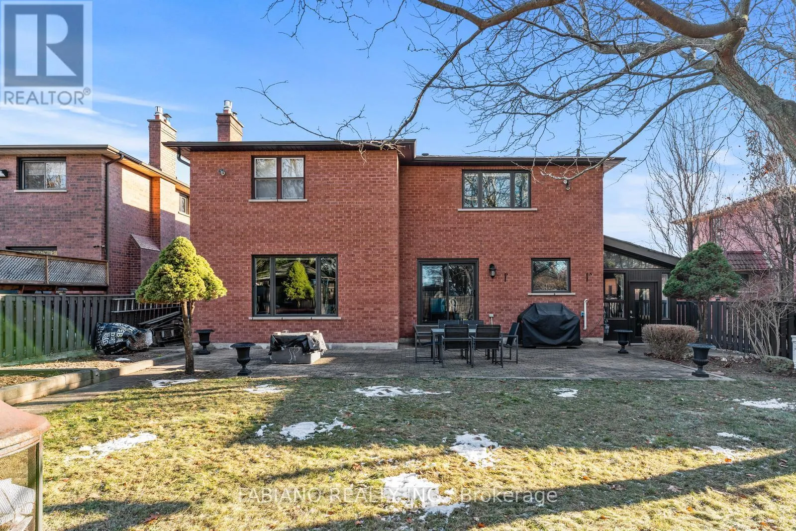 186 WIGWOSS DRIVE