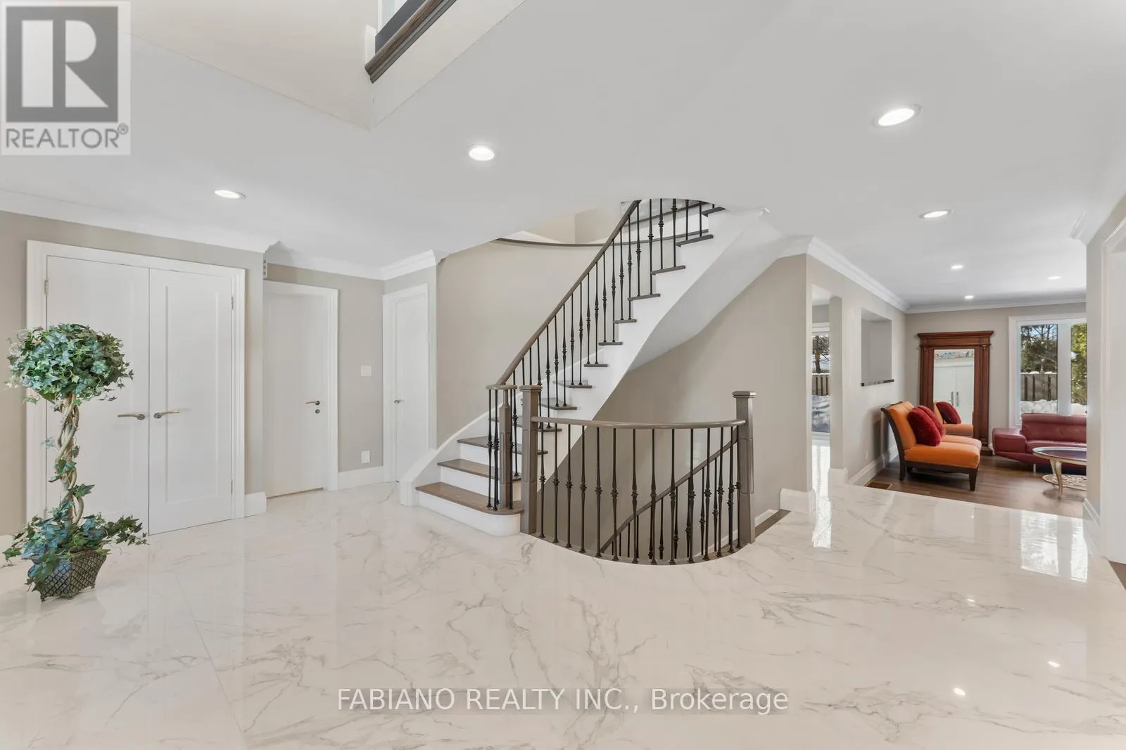 186 WIGWOSS DRIVE
