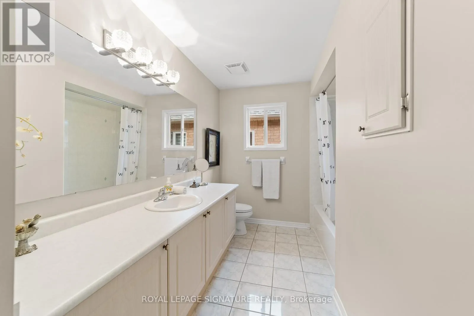 46 TRISH DRIVE