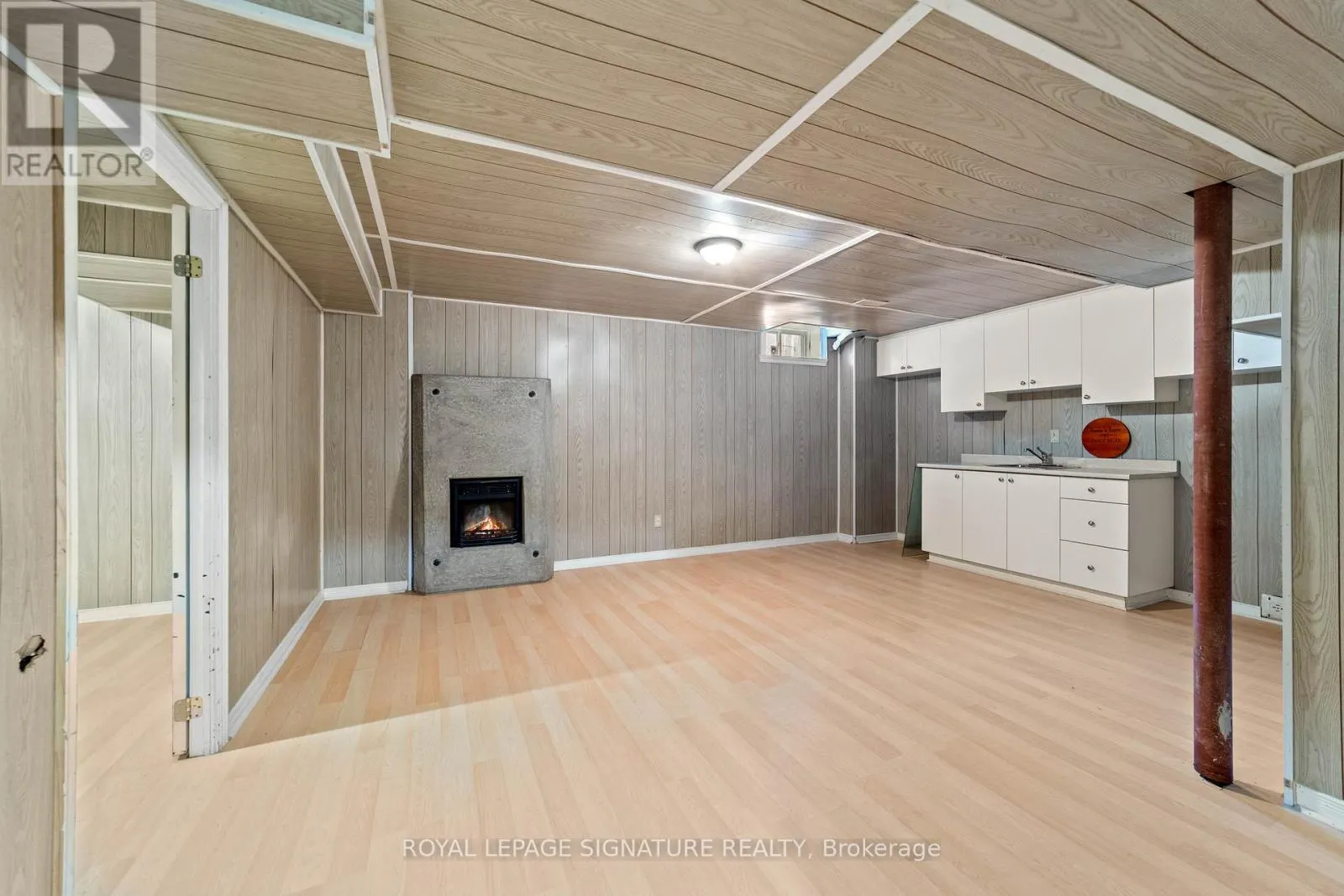 46 TRISH DRIVE