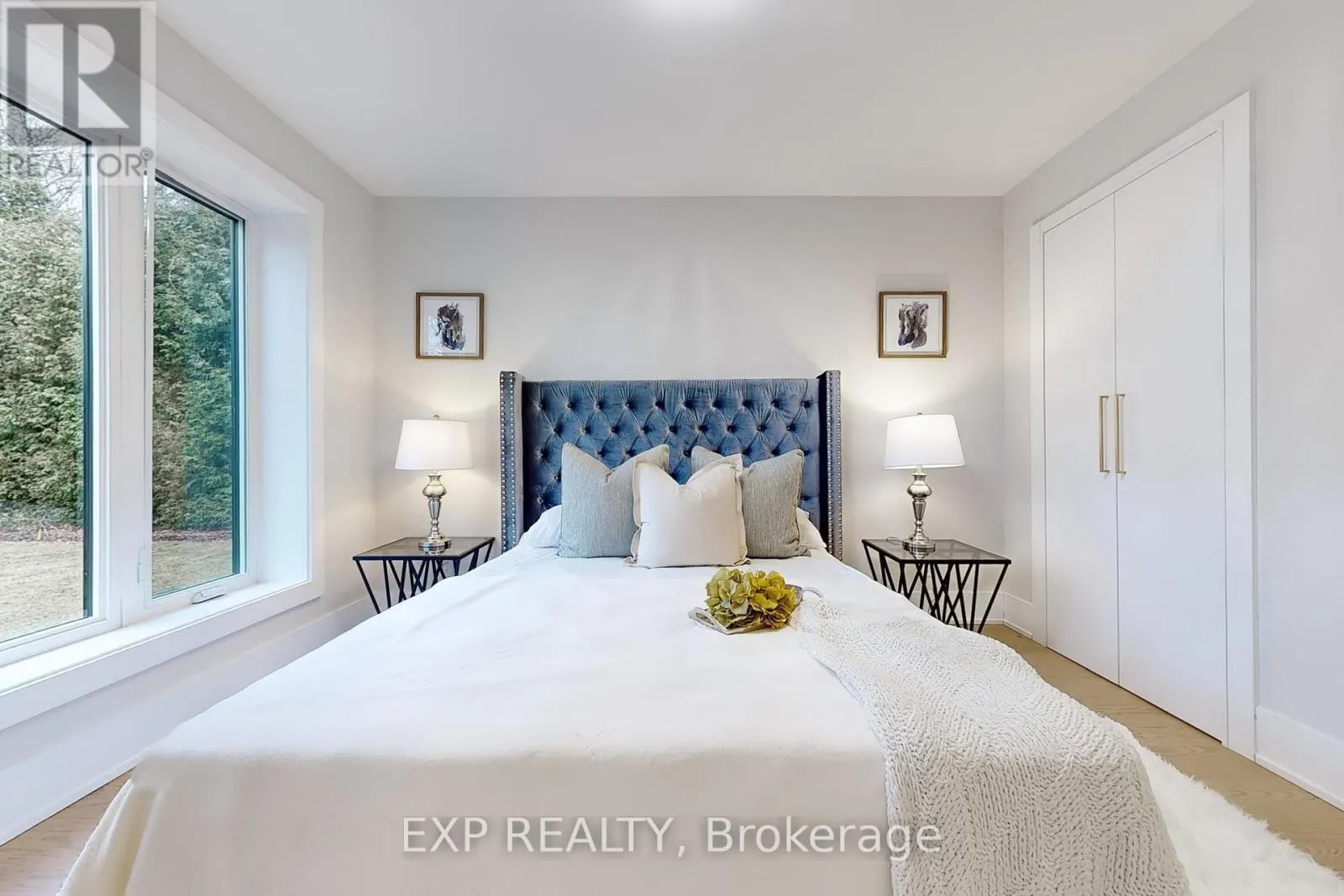 385 EASY STREET