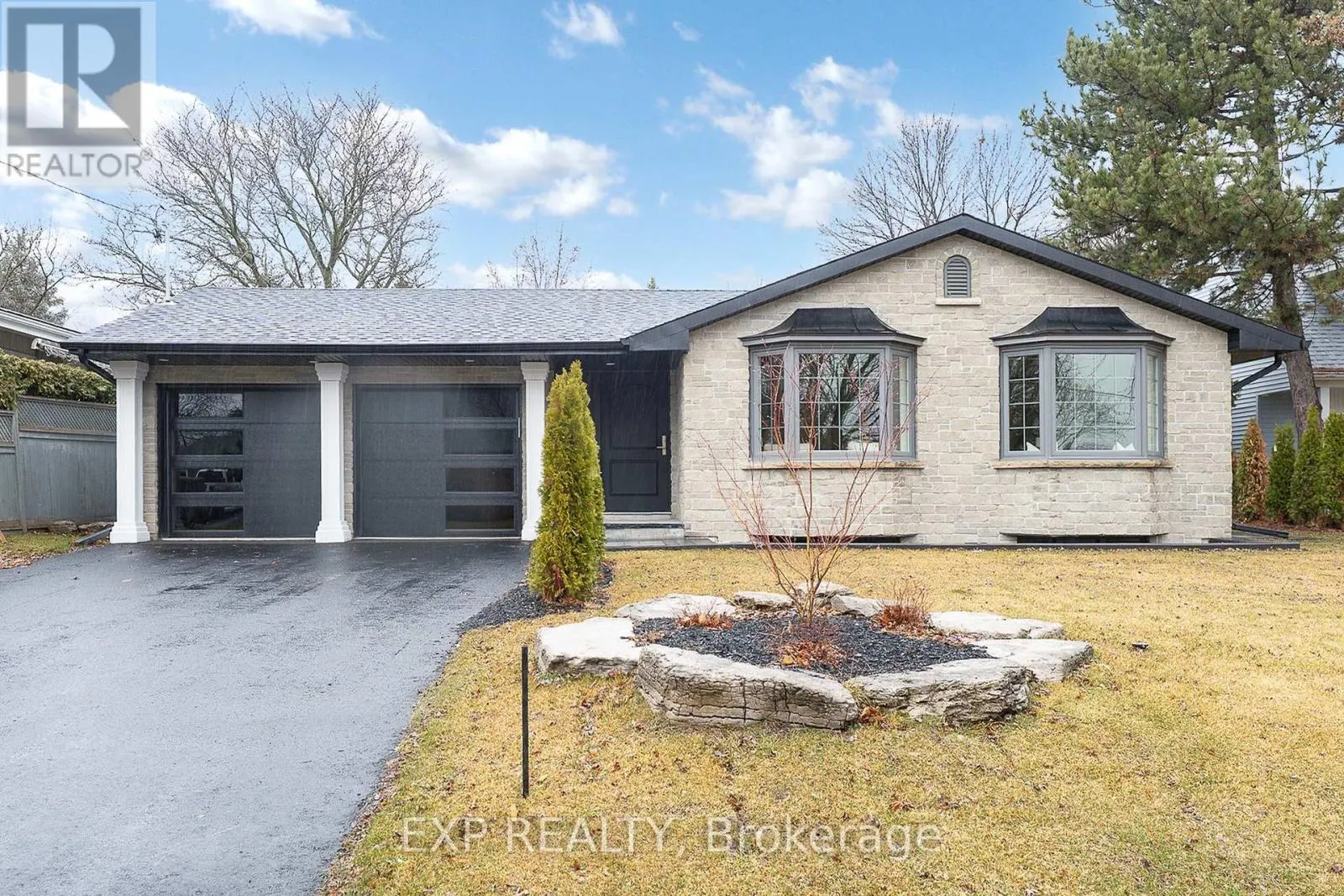 385 EASY STREET