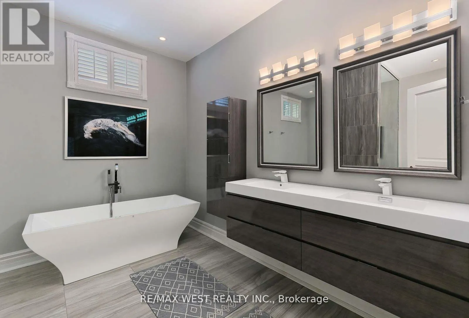 5 HUMBERVIEW DRIVE