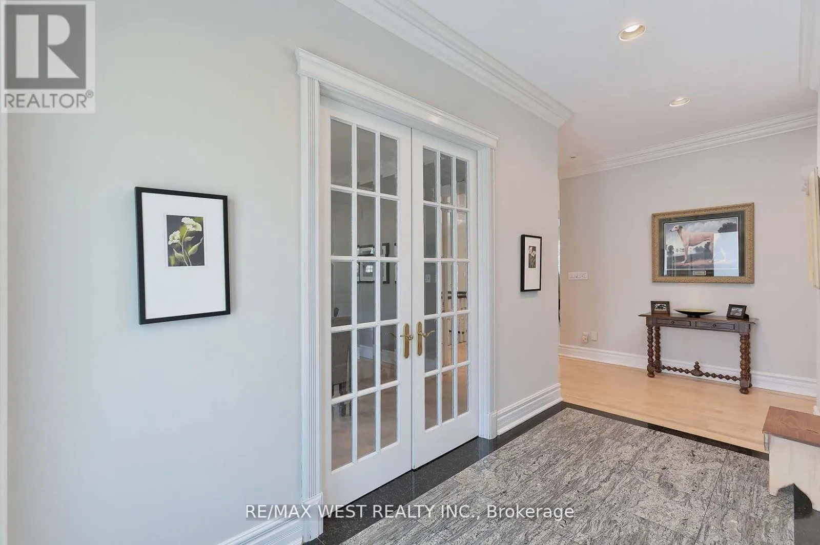 5 HUMBERVIEW DRIVE
