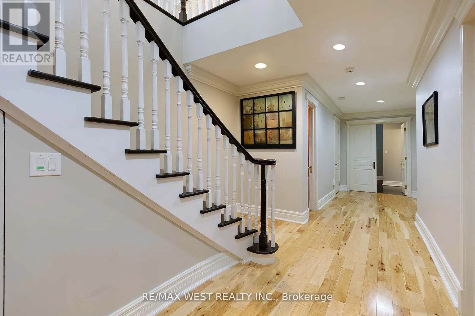 5 HUMBERVIEW DRIVE