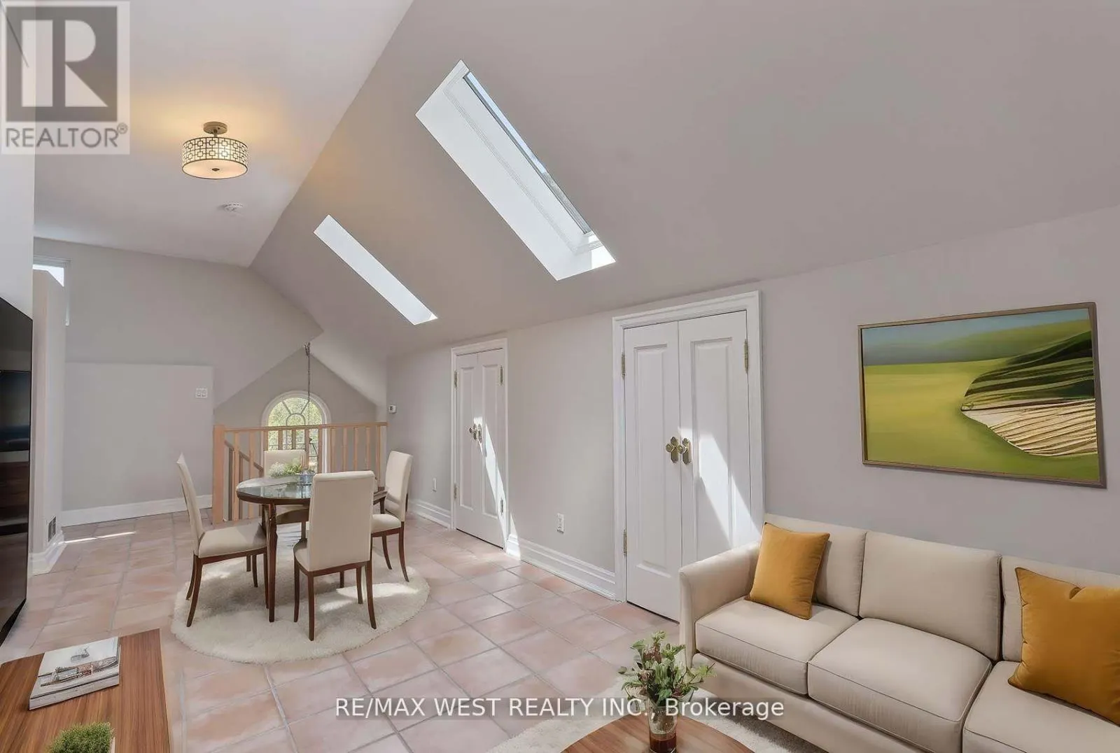 5 HUMBERVIEW DRIVE