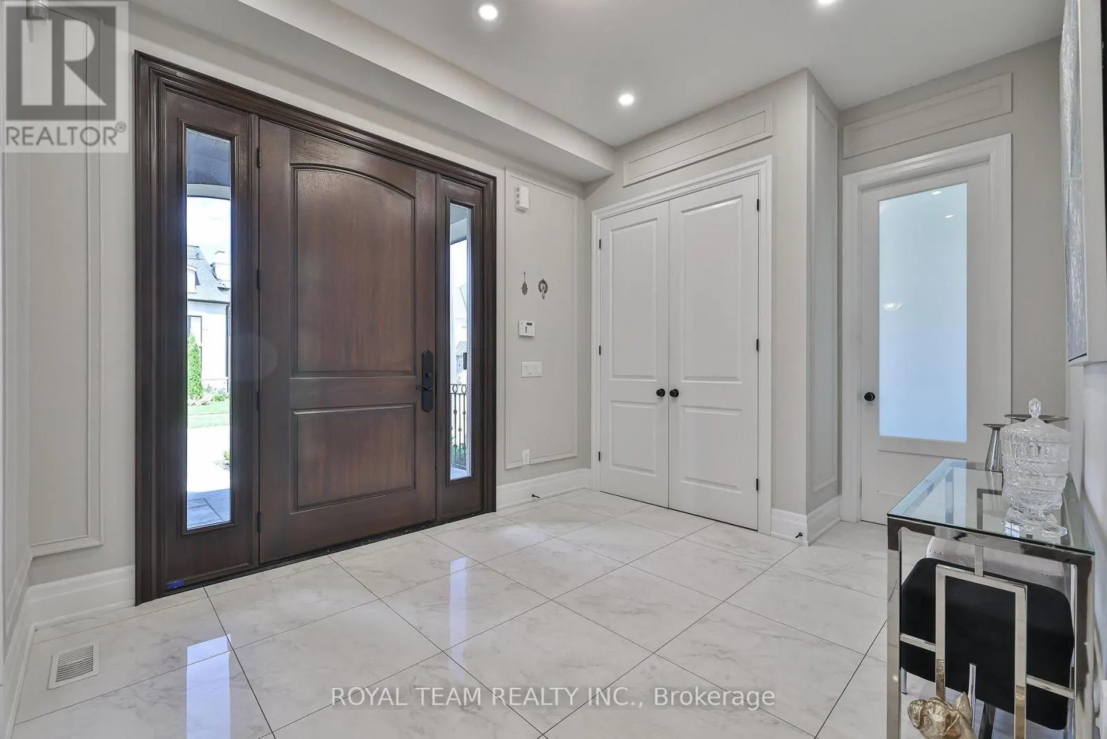 1 RIA COURT