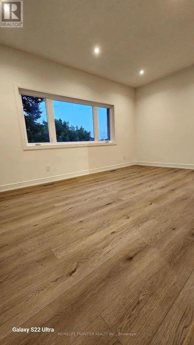 (MAIN & 2ND) - 29 JUSTUS DRIVE