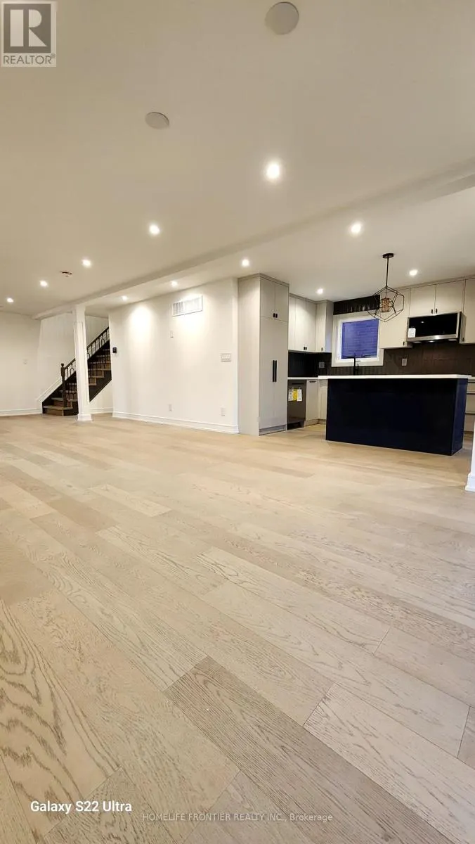 (MAIN & 2ND) - 29 JUSTUS DRIVE