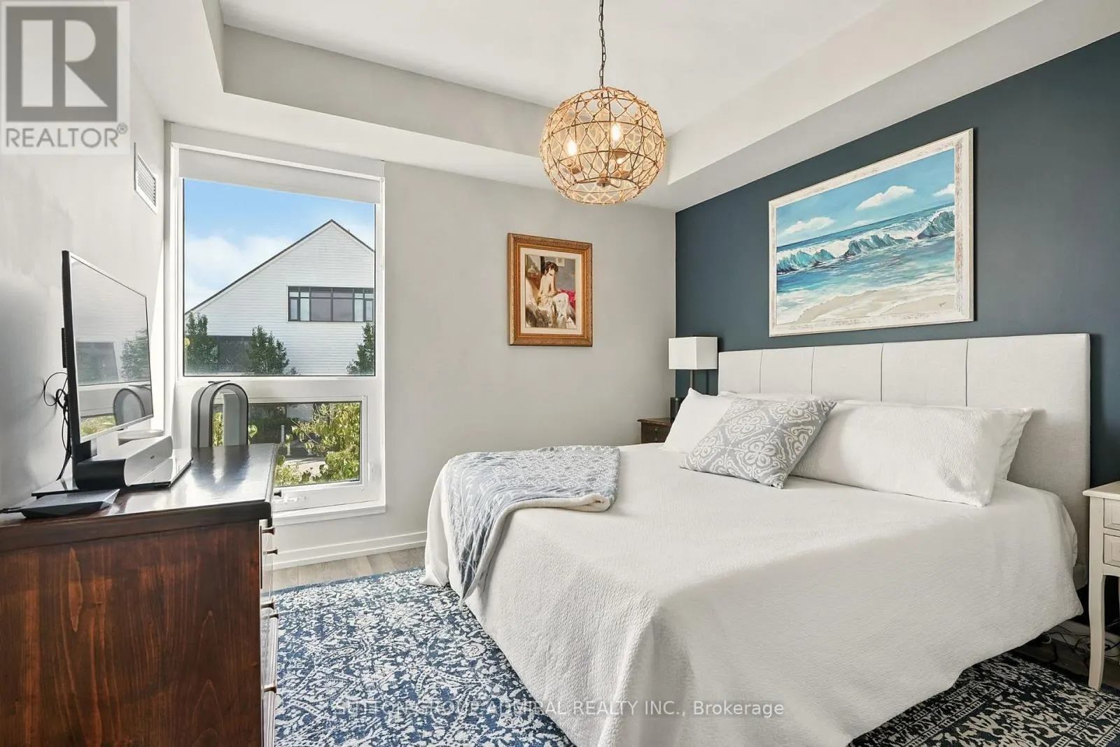 A217 - 241 SEA RAY AVENUE