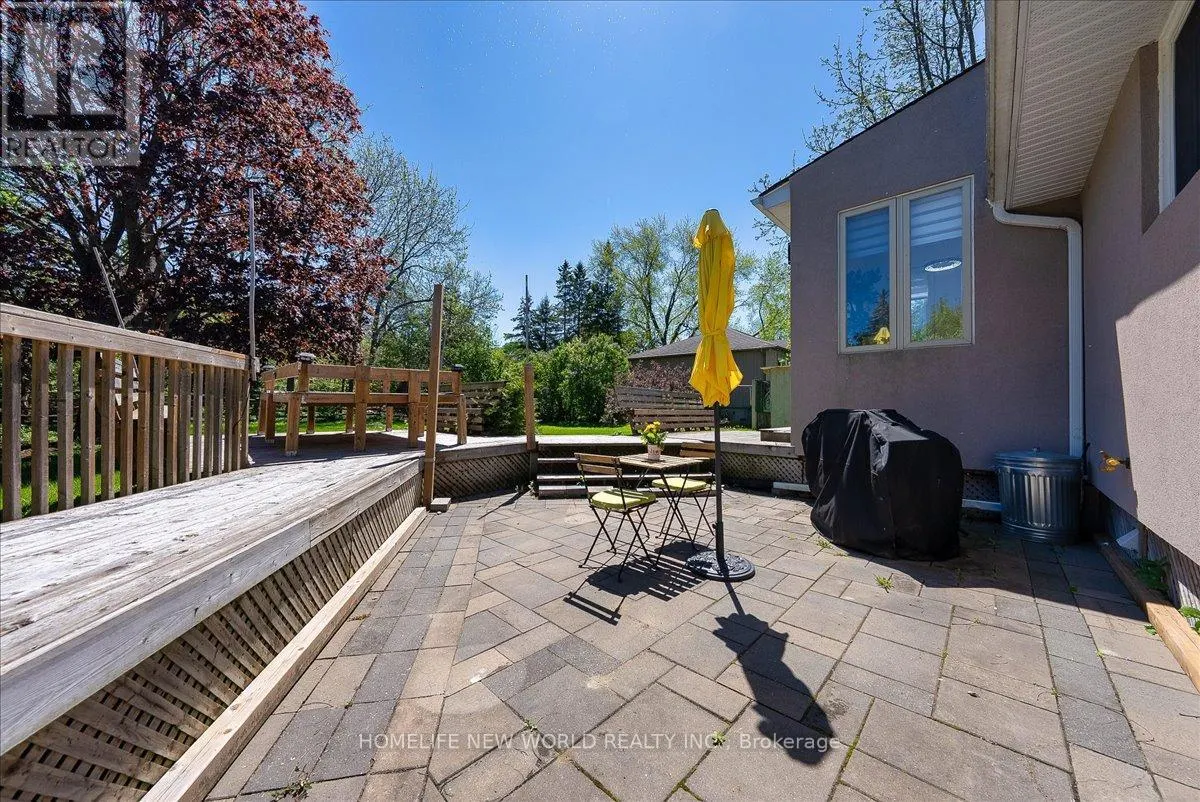 853 FAIRBANK AVENUE