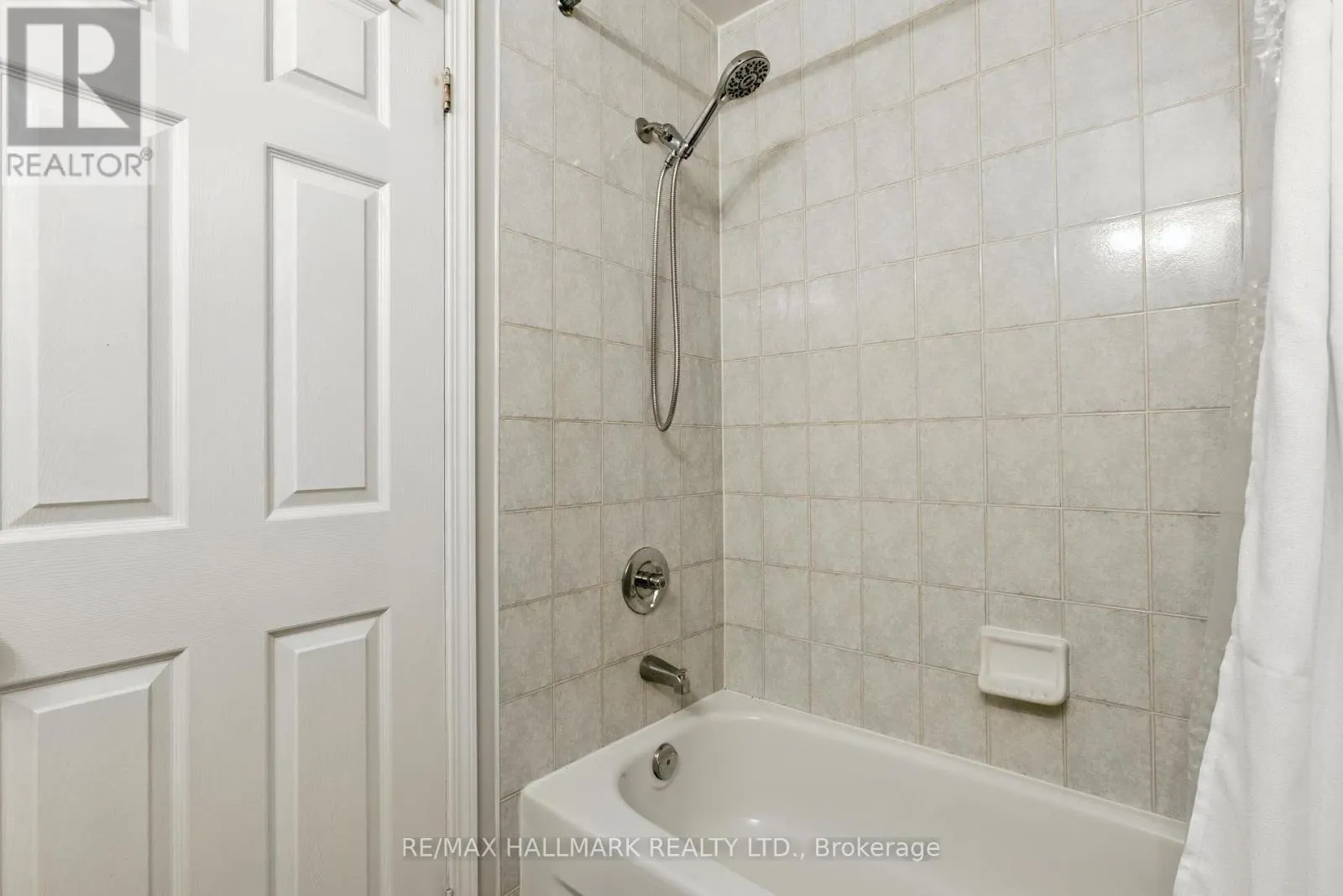 568 LEGRESLEY LANE