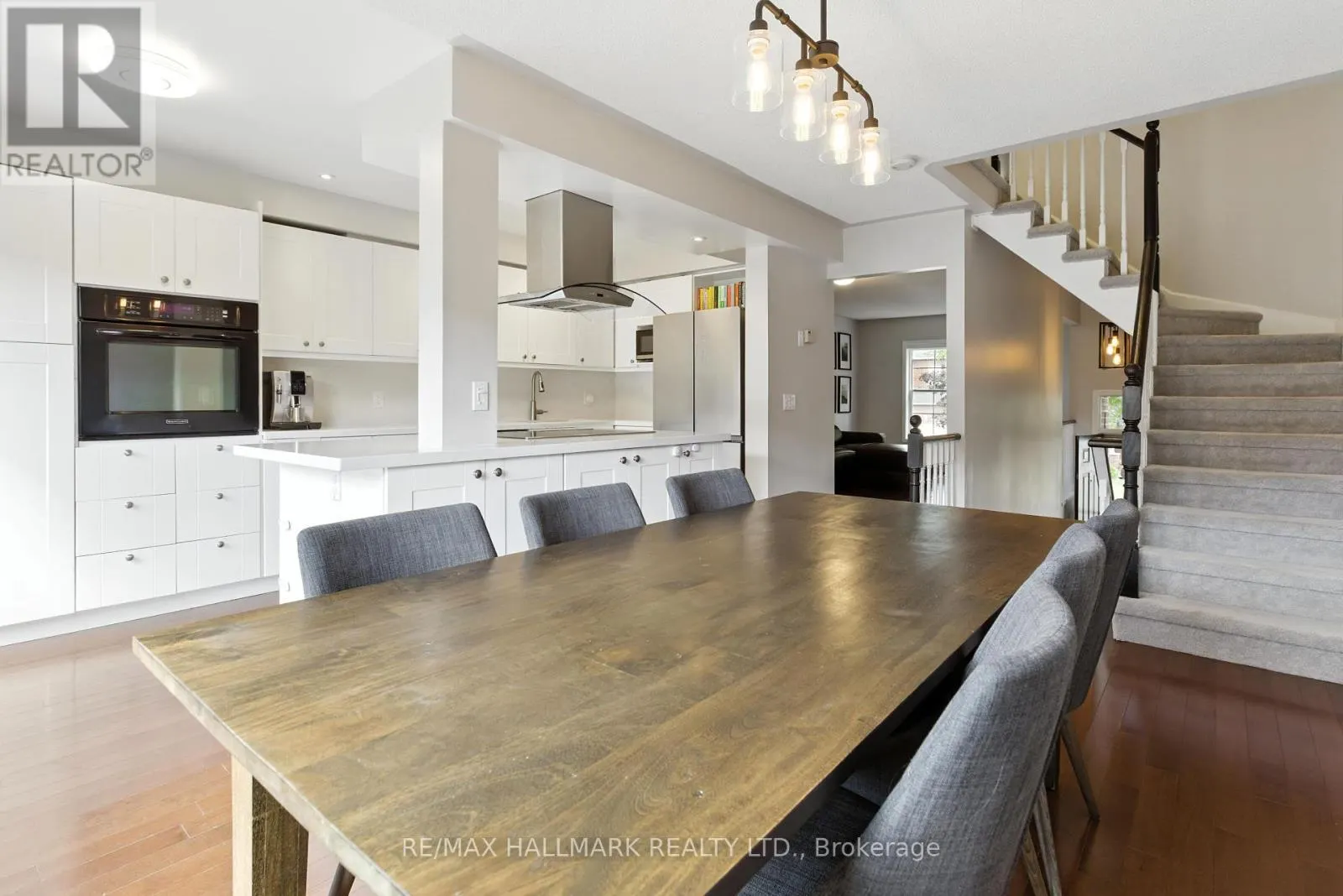 568 LEGRESLEY LANE