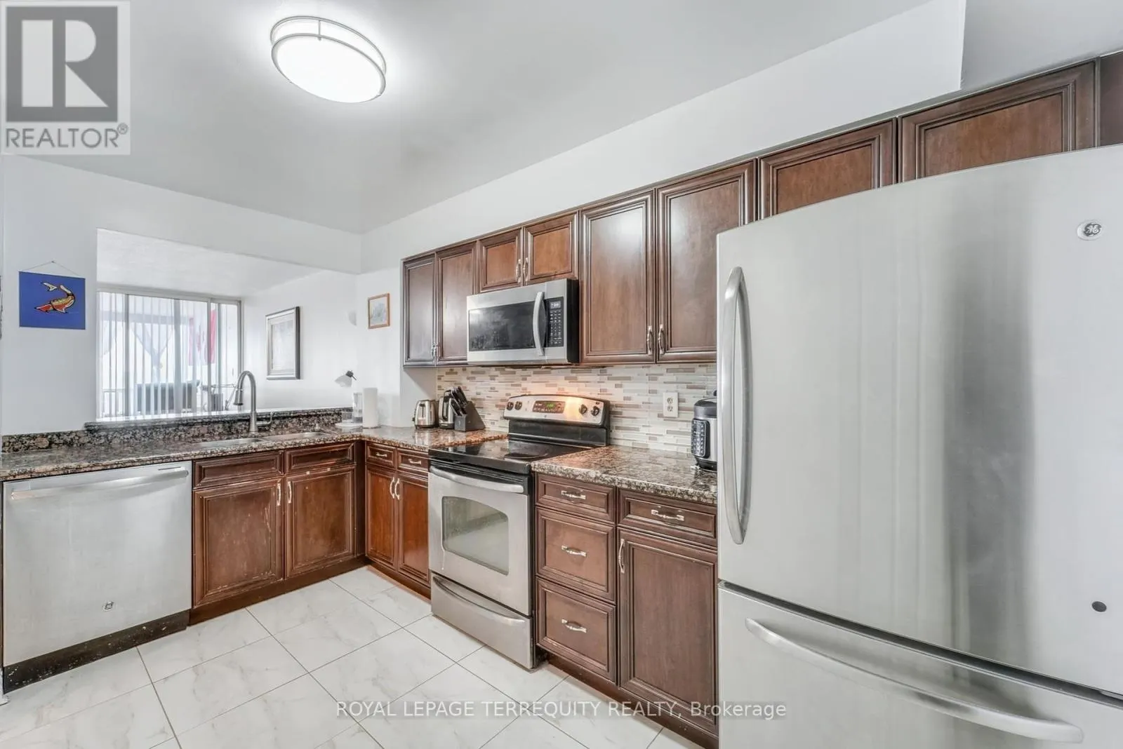 1107 - 8501 BAYVIEW AVENUE