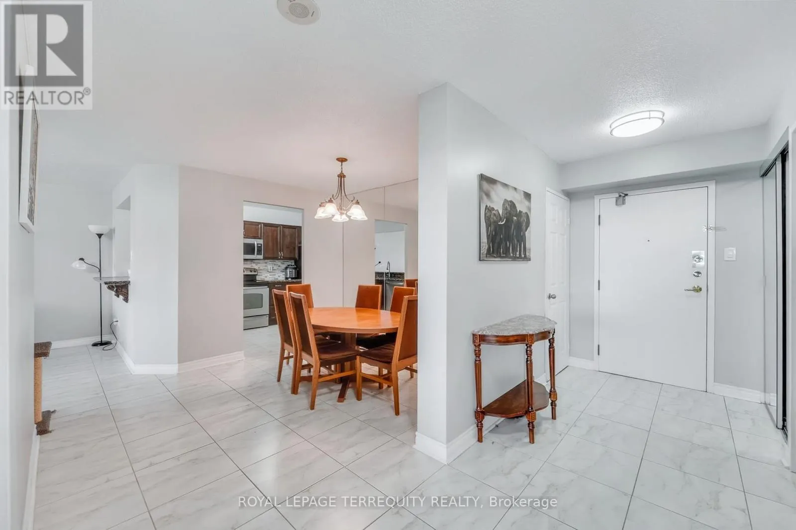 1107 - 8501 BAYVIEW AVENUE