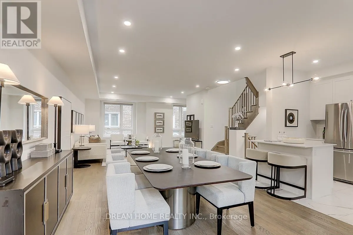 15 CHICAGO LANE