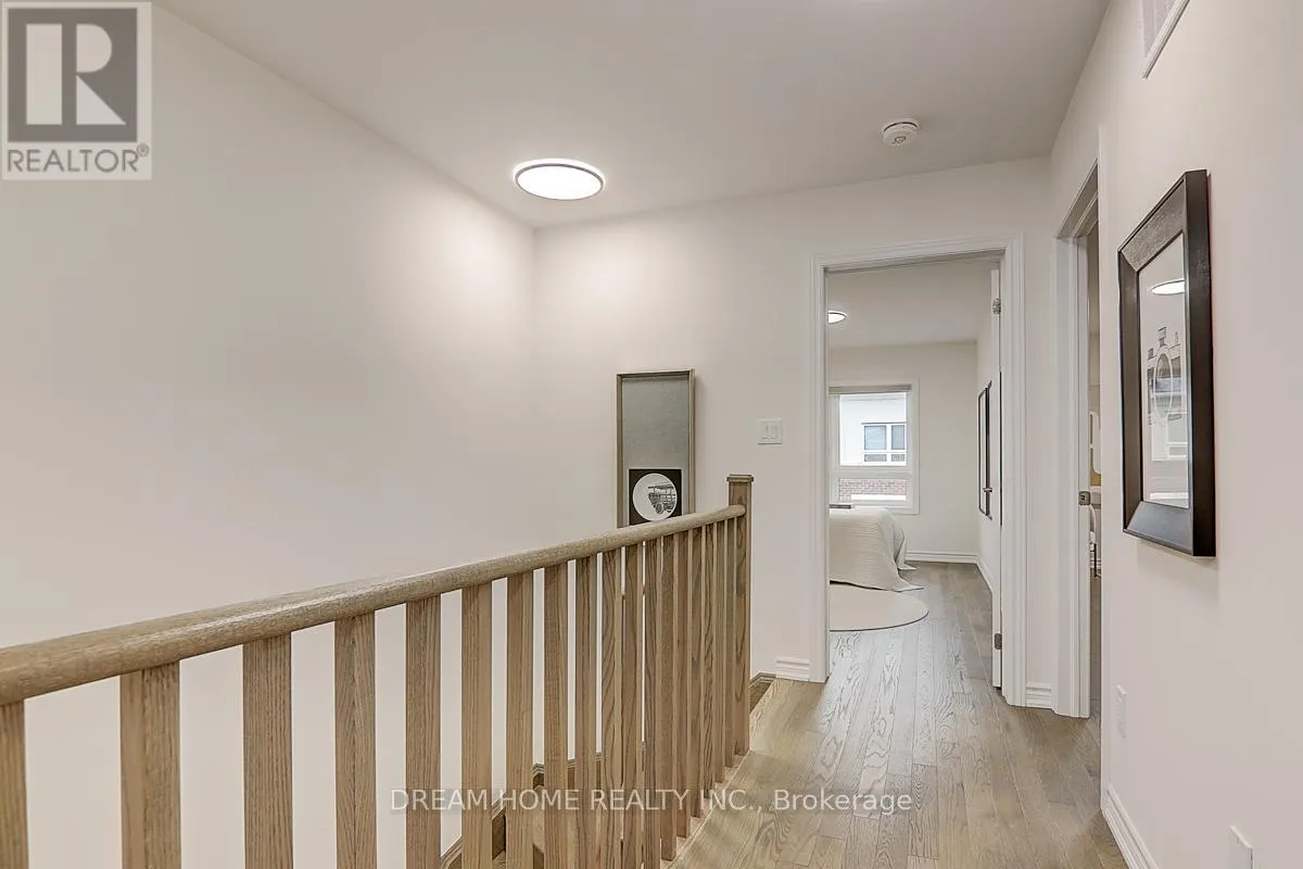 15 CHICAGO LANE