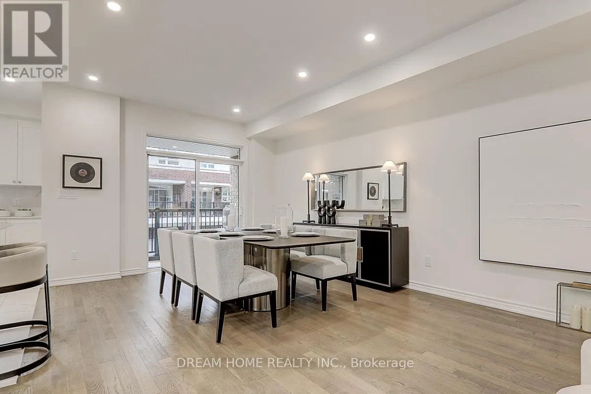 15 CHICAGO LANE