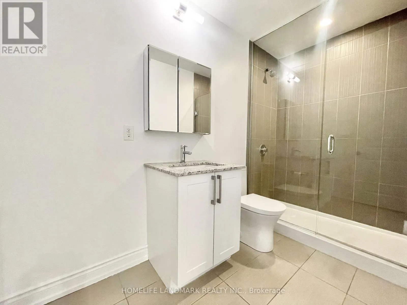 1105A - 9608 YONGE STREET