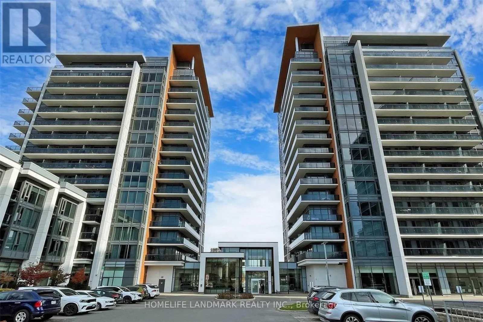 1105A - 9608 YONGE STREET