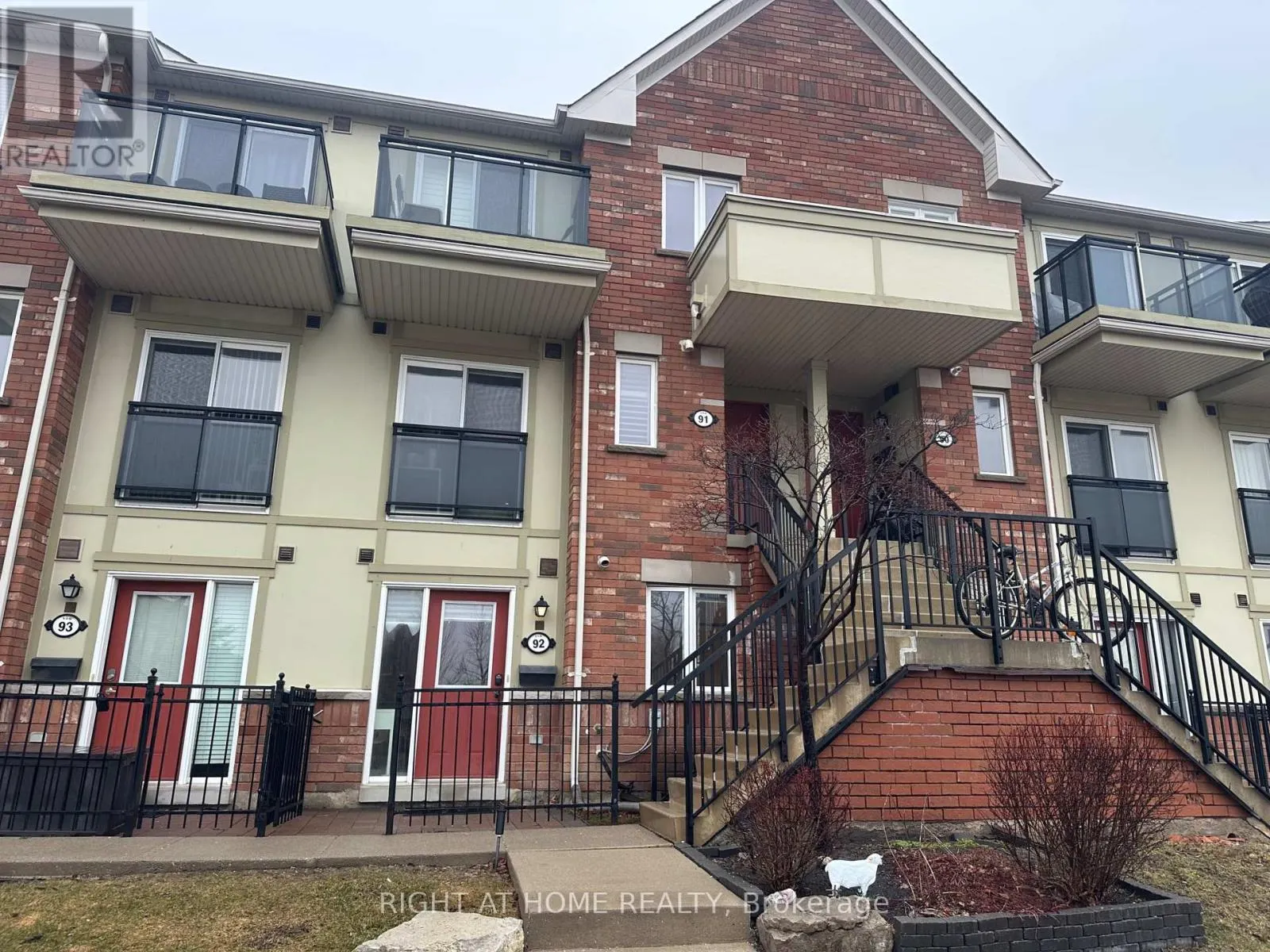 92 - 150 CHANCERY ROAD