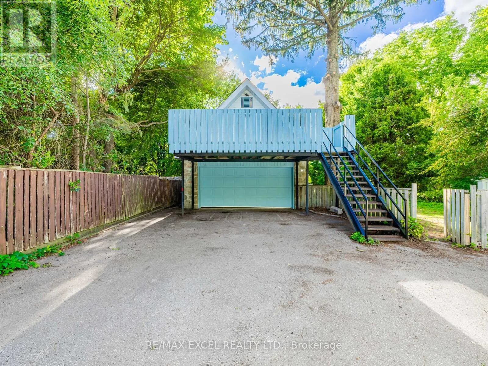 58 HOWARD ROAD