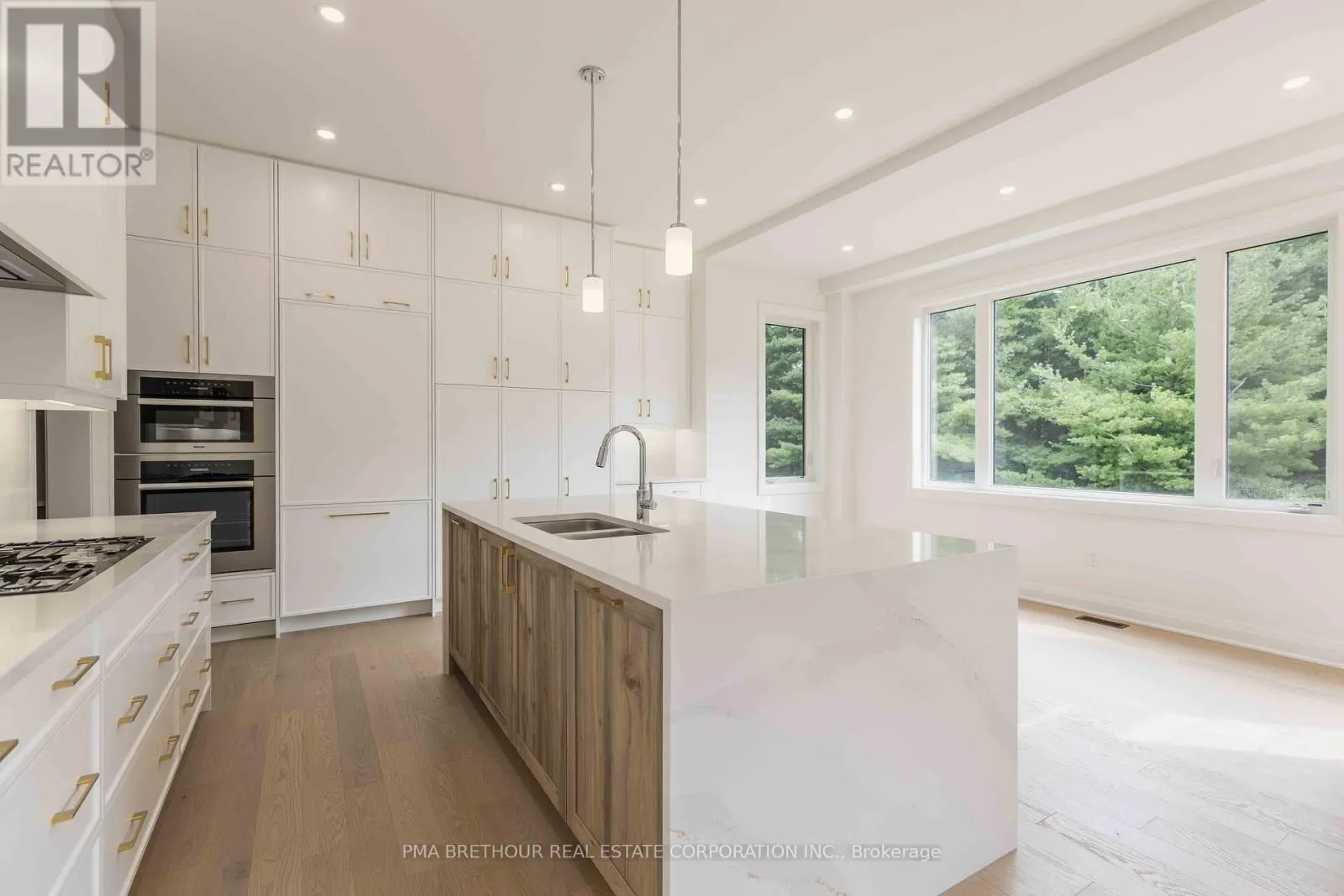 43 BUSH RIDGE AVENUE