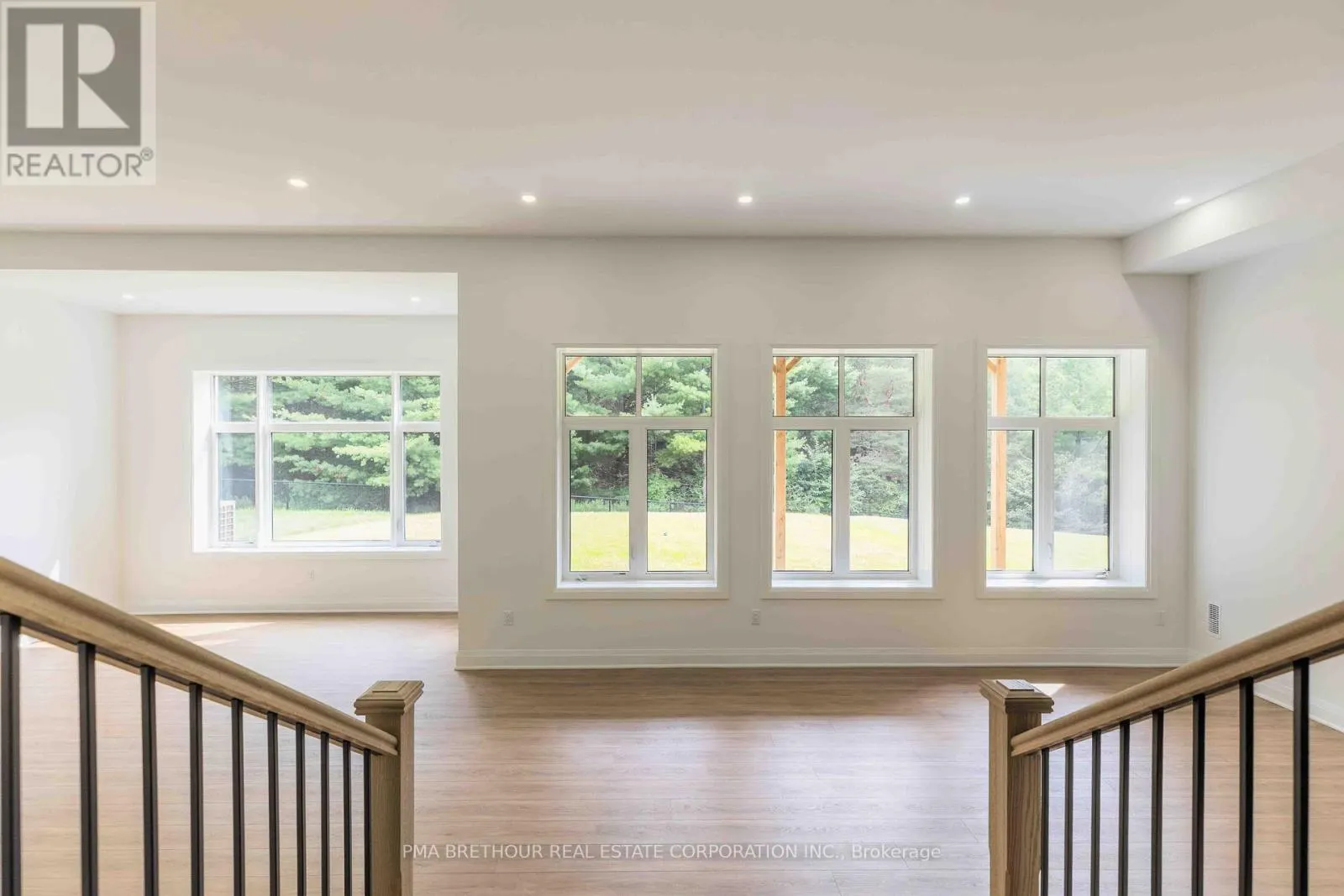 43 BUSH RIDGE AVENUE