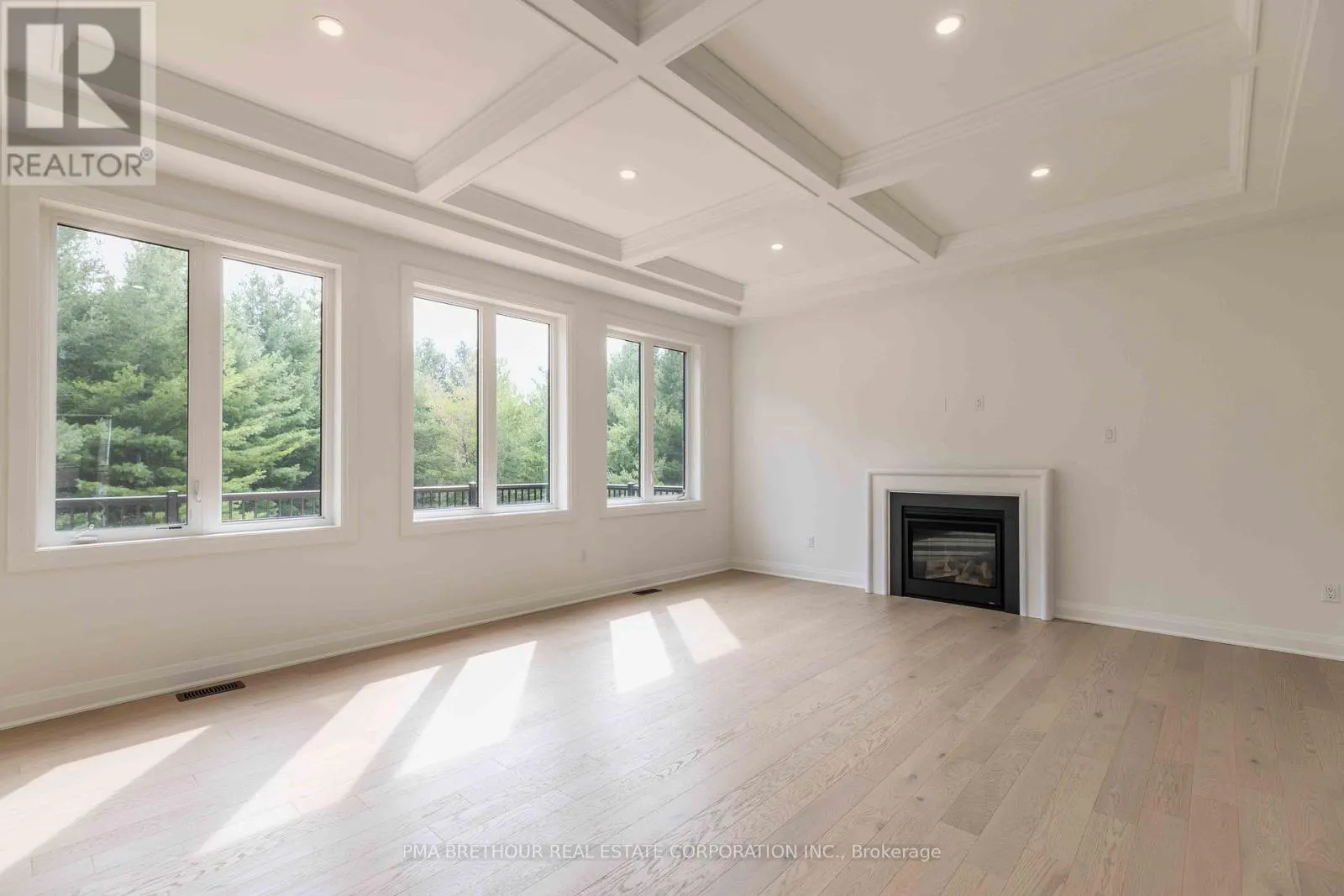 43 BUSH RIDGE AVENUE