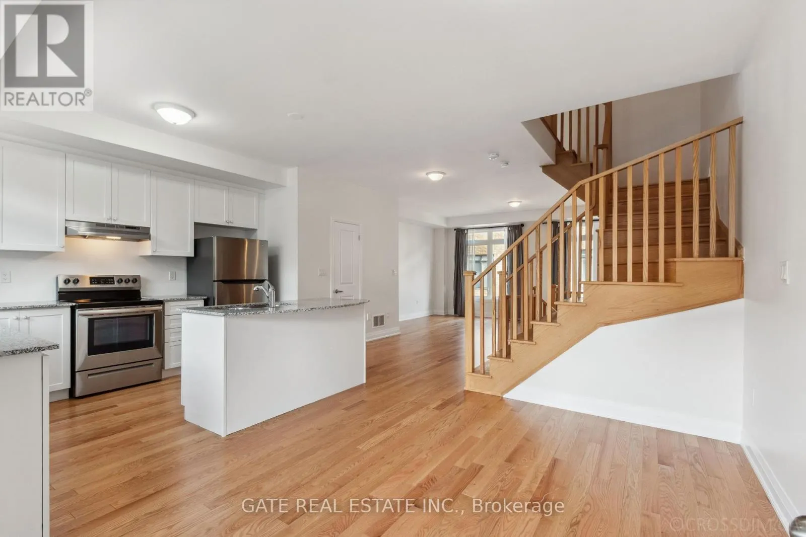 27 MONEYPENNY PLACE