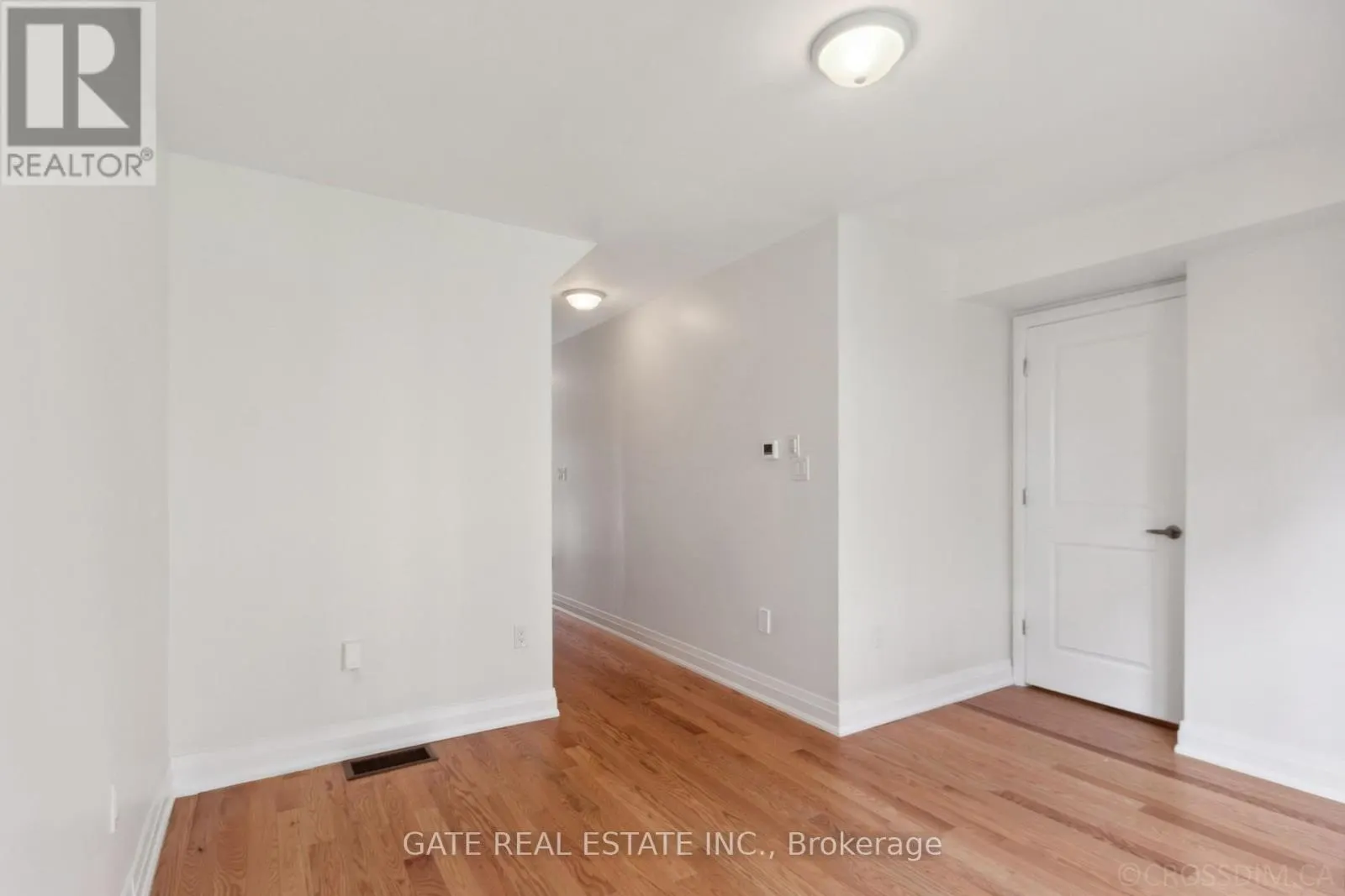 27 MONEYPENNY PLACE